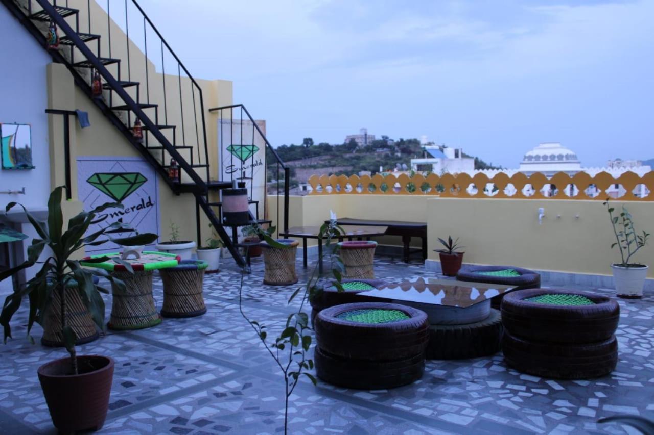 Hill Paradise Home Stay Udaipur Dış mekan fotoğraf